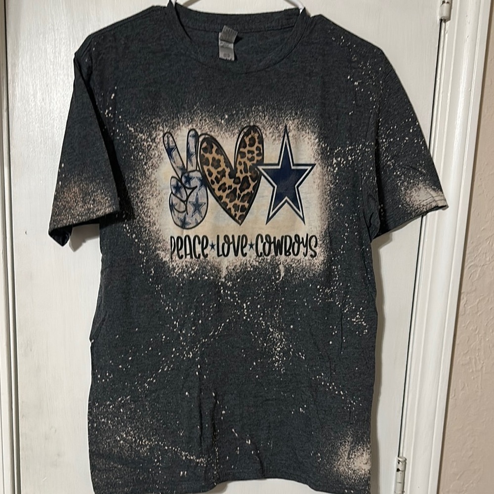 Gildan Softstyle Gray Bleached Dallas T-Shirt